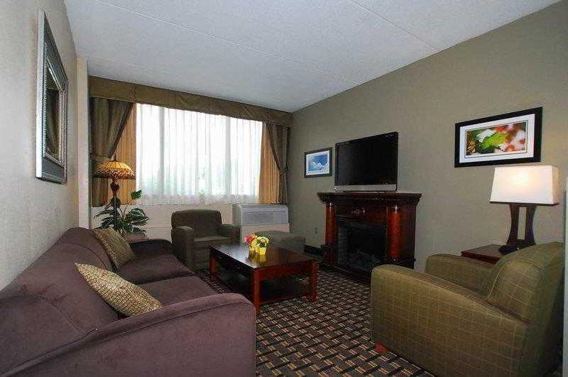 Best Western Sterling Hotel - Charlotte Exterior foto